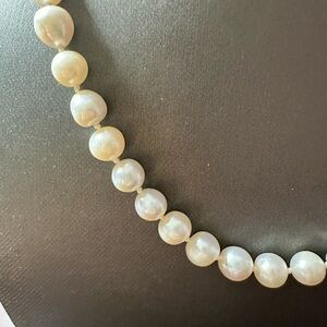 Lovely white pearl necklace , appropriately pearl size 12mm elegant charming